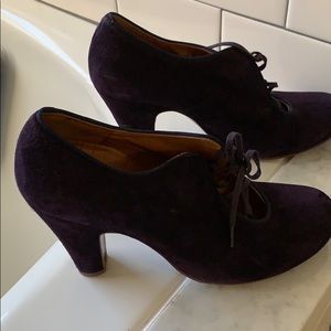 purple suede Chie Mihara lace up bootie heels 39